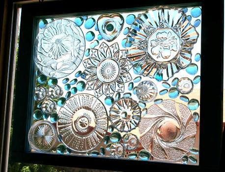 Mosaic Windows, Diy Stained Glass Window, Flea Market Gardening, Window Crafts, Window Projects, Mosaic Stained, Glass Window Art, Glass Mosaics, Glass Garden Art