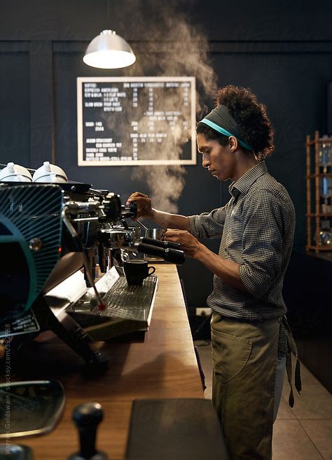 hispanic barista by Warren Goldswain Coffee Barista Photography, Barista Outfits, Barista Cafe, Barista Training, Baking Photography, Cafe Barista, Coffee Shop Photography, Coffee Shot, Coffee Truck