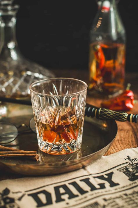 Harry Potter Firewhiskey Recipe Firewhiskey Aesthetic, Fire Whiskey Harry Potter, Hp Snacks, Fire Whiskey, Marni Mann, Three Broomsticks, Dried Chili Peppers, Pumpkin Juice, Simple Sugar