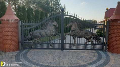 Farm Gates Entrance, Ranch Entrance Ideas, Sliding Gate Design, Latest Main Gate Designs, Gate Design Ideas, Modern Main Gate Designs, Ranch Gates, Horse Barn Ideas Stables, Home Engineering