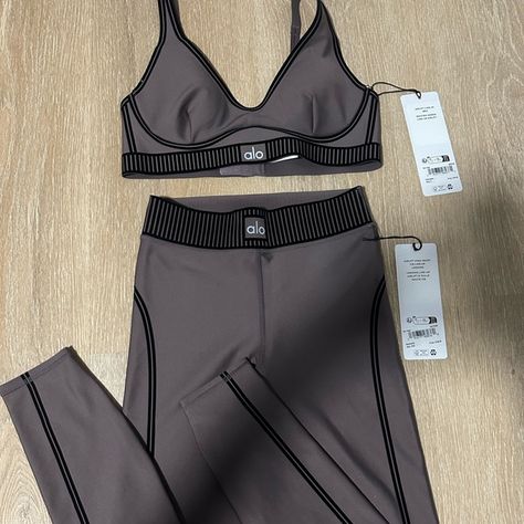 Alo airlift set in new color Rasinette Alo Set, Alo Yoga Set, Yoga Set, Alo Yoga, Christmas List, Bra Sizes, New Color, Yoga, Football