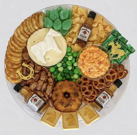 Kentucky Charcuterie Board, Kentucky Derby Charcuterie Board, St Patrick Day Snacks, Race Theme, Derby Time, Hot Brown, Hannah Rose, Ky Derby, Kentucky Derby Party