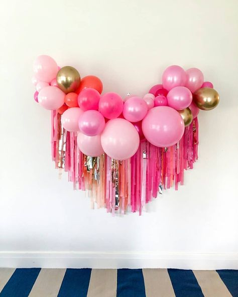 with 👈 or without 👉  Here is everything you need to know about our brand new streamer garlands: 1) They have loop ends for easy hanging.… Streamer Garland, Gifts For 18th Birthday, Baby Blessing Dress, Balloon Tassel, 2nd Birthday Party Themes, Paw Patrol Birthday Party, Cowgirl Party, Custom Balloons, Balloon Centerpieces