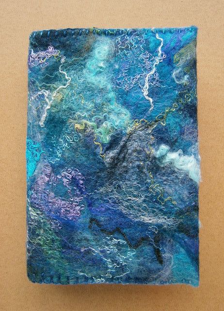 textured blue notebook 002 | handmade felt notebook cover | Flickr Blue Notebook, Felt Wall Hanging, Cover Inspiration, Wet Felting Projects, Felt Pictures, Needle Felting Tutorials, Felt Gifts, Felt Book, Needle Felting Projects