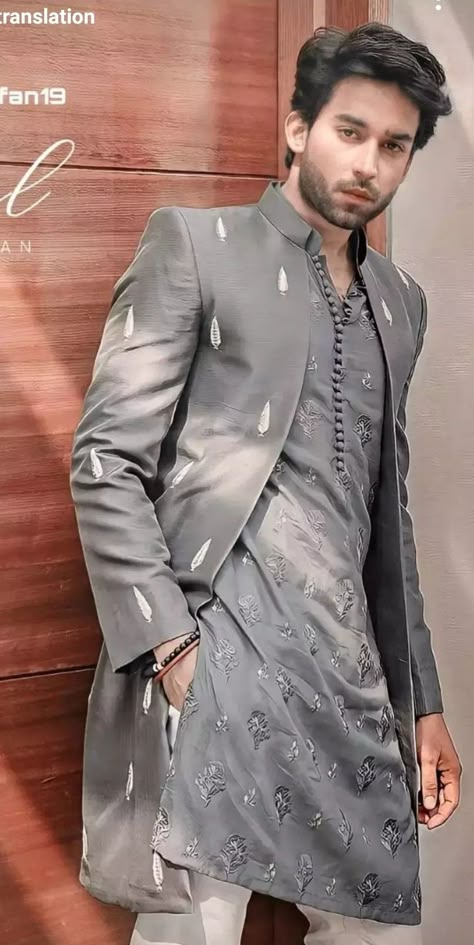 Pakistani Wedding Outfits Men, India Fashion Men, Indian Wedding Suits Men, Man Dress Design, Mens Traditional Wear, Indian Wedding Clothes For Men, Mens Indian Wear, Sherwani For Men Wedding, Wedding Kurta