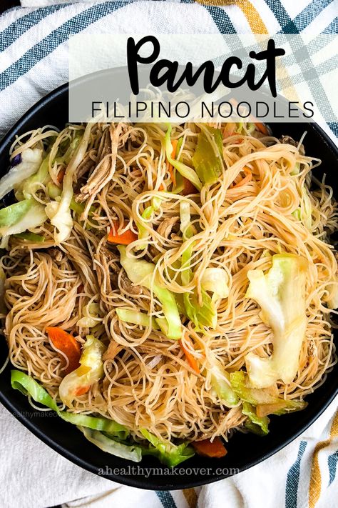 Chicken Pancit Recipe, Filipino Noodles, Phillipino Food, Pancit Recipe, Easy Filipino Recipes, Noodles With Chicken, Philippines Recipes, Noodle Recipe, Family Favorite Meals