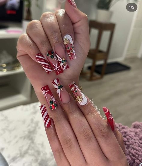 Christmas Nail Art Easy, Candy Cane Nails, Red Christmas Nails, Christmas Nails Easy, West Covina, Xmas Nails, Christmas Nail Designs, Luxury Nails, Christmas Nail