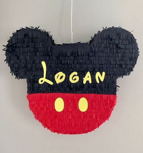 Mickey Mouse Pinata, Mickey First Birthday, Mickey Mouse Bday, Mickey Mouse Themed Birthday Party, Fiesta Mickey Mouse, Mickey Mouse Decorations, Birthday Pinata, Piñata Ideas, Boys 1st Birthday Party Ideas