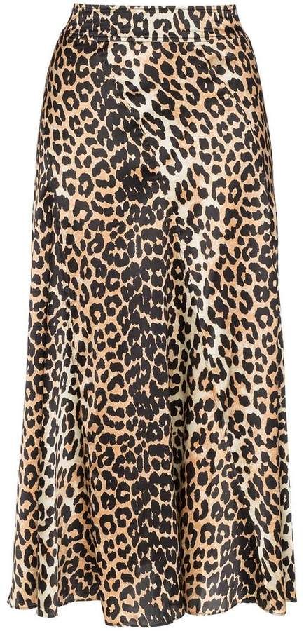 Ganni Blakely leopard-print silk skirt Flatlay Clothing, Leopard Skirt Outfit, Ganni Leopard, Printed Silk Skirt, Zara Skirt, New In Fashion, Leopard Print Skirt, 2020 Style, Leopard Skirt