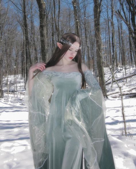 Fawn Cosplay, Nora Fawn, Rose Goddess, Picture Prompt, Elf Princess, Aesthetic Closet, The Stolen Heir, Stolen Heir, Women Nature