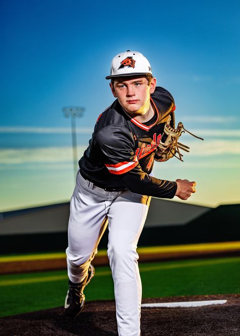 No better feeling than stepping onto the field on an afternoon, ready to play ball and soak in the experience! ⚾️✨

#BearcatPride #Baseball #Aledo #AledoPhotographer #FWCamera #Sportraits #Ahs #sportsvideo #Texasvideographer #HighSchoolSports #aledohighschool #aledobaseball Baseball Pics, Baseball Pictures, High School Sports, Play Ball, Ready To Play, Senior Photos, S Video, The Field, To Play