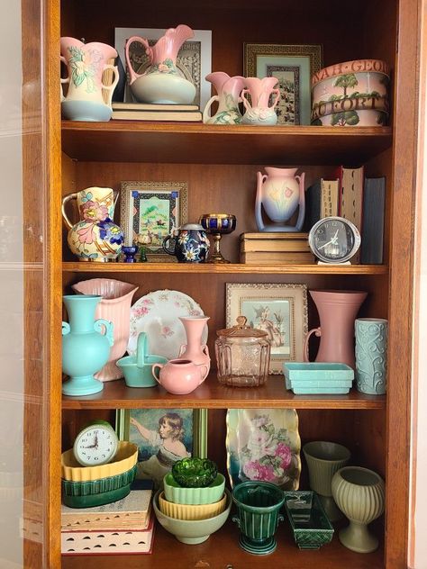 Vintage Pottery Display, Displaying Glassware, Thrift Decor, Sunroom Decor, Shelf Decorating, Vintage Booth Display, Vintage Pottery Planters, Decor Makeover, Display Cabinet Design