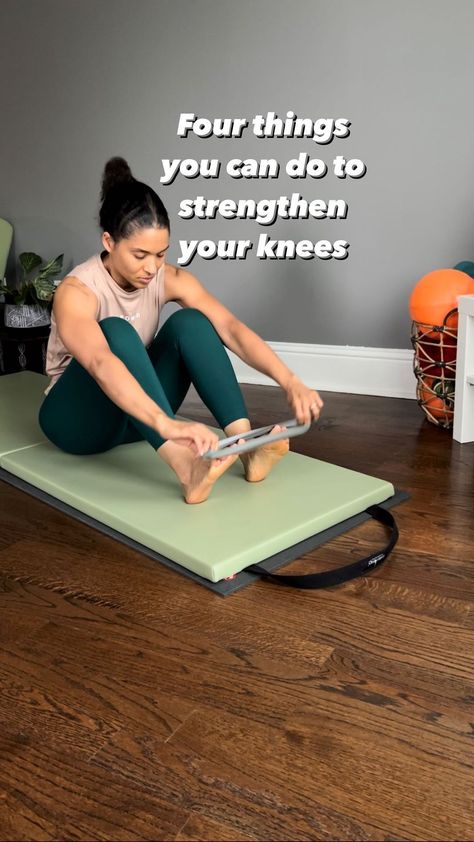 Alexa Idama | 4 exercises you can do to help with knee pain. 1. Hip rotations: place a light circle band around your feet. Turn outwards from your… | Instagram Strong Knees Exercises, Yoga For Knees, Ankle Exercises, Knee Strengthening, Knee Strength, Light Circle, Knee Strengthening Exercises, How To Strengthen Knees, Hip Pain Relief