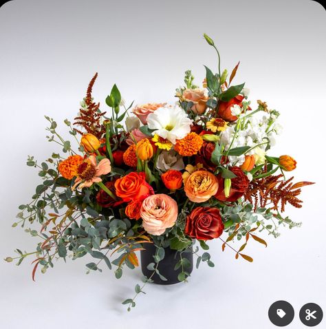 Fall Dried Flowers Floral Arrangements, Early Fall Floral Arrangements, Whimsical Fall Floral Arrangements, Fall Table Floral Arrangements, Floor Alter Flowers, Fall Centerpieces Wedding Table Decor, Large Fall Flower Arrangements, Fall Wedding Aisle Flowers, Artistic Flower Arrangements