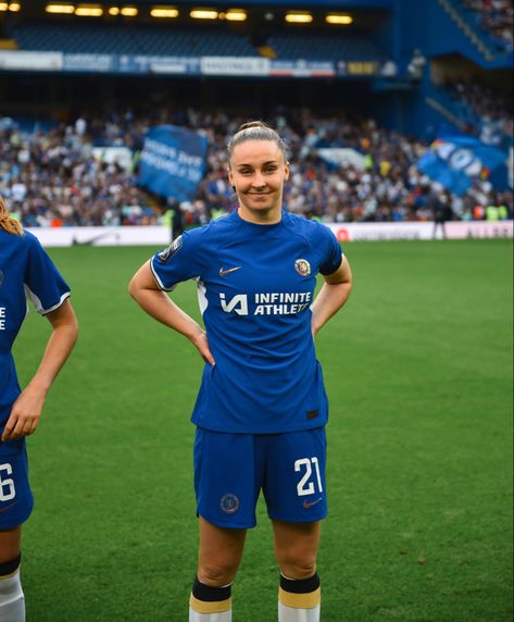 Chelsea Women Fc, Niamh Charles, Chelsea Women, Female Football, Female Football Player, Union Berlin, England Players, Chelsea Girls, Women’s Soccer