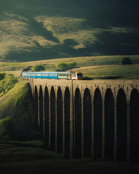 NORTH YORKSHIRE on Instagram: “📍Ribblehead Viaduct •••••• 📸 @jb.flickz ----- Follow @visitnorthyorkshire Follow @visitnorthyorkshire ----- #ribbleheadviaduct #ribblehead…” Ribblehead Viaduct, Scottish Islands, British Isles, North Yorkshire, Yorkshire, Scotland, Places To Visit, On Instagram, Instagram