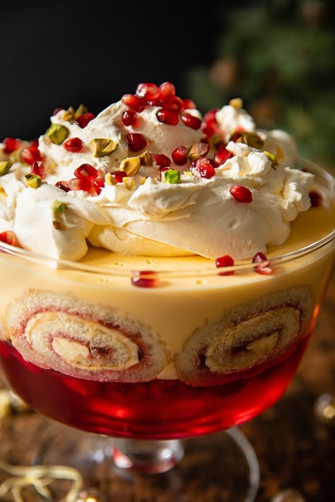 Prepare a traditional English trifle for dessert this Christmas. A true showstopper that is made mostly using cupboard staples. Easy recipe to make ahead. English Christmas Desserts, English Trifle Recipe, Traditional Trifle, Traditional English Trifle, English Dessert Recipes, Trifle Bowl Desserts, Christmas Trifle Recipes, Christmas Nibbles, Trifle Bowl Recipes