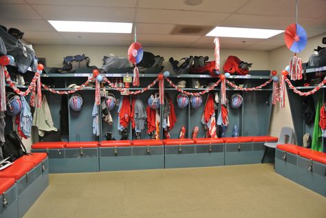 Football Locker room ideas! Decorate Locker Room, Decorating Locker Room, High School Locker Room Decorations, Senior Night Locker Room Decorations, Locker Room Decorations Football, Football Locker Room Decorations, Basketball Locker Room Decorations, Football Locker Decorations High School, Locker Room Ideas