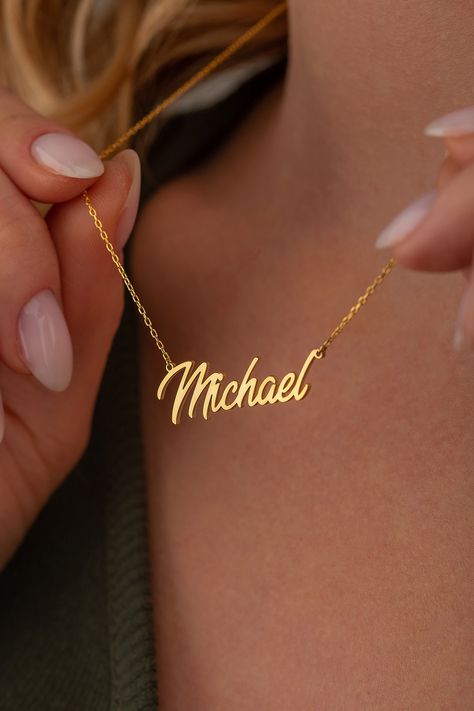 Mother's Name Necklace, Personalized Gift, Name Plate Necklace, Gift for Her, Dainty Name Necklace, Sterling Silver Necklace STERLING SILVER 925 ♥ We use solid Sterling Silver 925 ♥ Available in Gold Plated - Sterling Silver - Rose Gold Plated All our jewelry is custom made high quality and care in our workshop. https://www.etsy.com/shop/LuxuryDaintyJewelry?ref=seller-platform-mcnav If you want to see more of our products, visit our store, DISCOUNTS We are happy to provide special discount for m Gold Finger Rings, Name Necklace Silver, Engraved Pendant, Nameplate Necklace, Gold Name Necklace, Silver Chain Style, Elegant Necklace, Name Jewelry, Custom Name Necklace