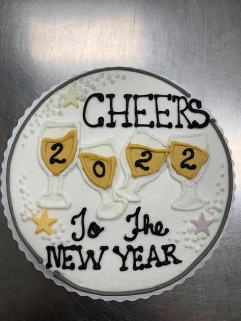 New Year Baked Goods, New Year Eve Cake Ideas, New Years Sheet Cake, New Years Cookie Cake Ideas, New Years Cakes Ideas, New Year’s Eve Cakes, New Years Eve Cakes, New Years Cookie Cake, New Year’s Eve Cake Ideas