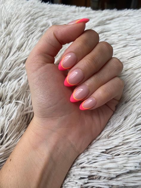 Short Almond Acrylic Nails Colorful, Nails Oval Shape Summer, Fun Pink French Tip Nails, Bright French Tips Almond, Preppy Nail Inspo Almond, Preppy Nail French Tip, Short Almond Nails Colored French Tip, Two Color French Tip Nails Summer, Cute Color French Tip Nails