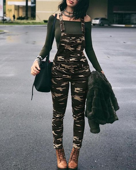 Stylish Camouflage Pocket Front Overalls (S/M/L/XL) $36.99 Teenage Outfits, Athleisure Trend, Pastel Outfit, Grunge Look, Teenager Outfits, Casual Jumpsuit, Midi Skirts, Mode Inspo, Overalls Women