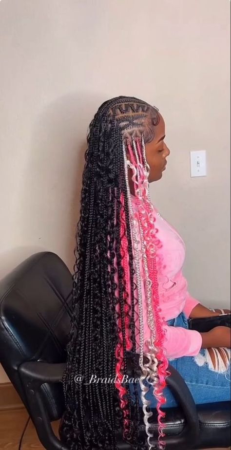 Pretty Knotless Braids With Color, 3 Color Combinations Braids, Braids Hairstyles For Black Women Color, Protective Styles Weave, Hair Styles Color Braids, Bun With Passion Twist, Cute Hairstyles For Long Hair Braids Black, Hairstyles For Black Women With Color, Cornrow Hairstyles Color