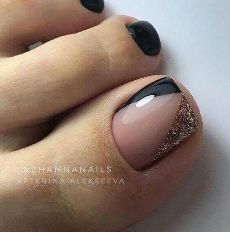 Mauve Toenails Design, Classy Pedicure, Trendy Pedicure, Pedicure Designs Toenails, Gel Pedicure, Pedicure Ideas, Nail Soak, Gel Toe Nails, Toe Nail Color