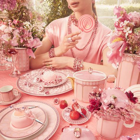 50 Shades Of Pink, Luxurious Travel, Orange Birthday, Alevel Art, Tea Lounge, Pink Porcelain, Brand Moodboard, Rose Care, Ad Magazine