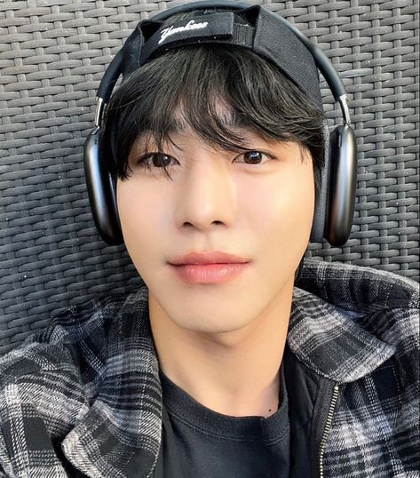 Ahn Hyo-seop Boyfriend, Dr. Romantic, Kang Ho Song, Kang Min Hyuk, Hyo Seop, Ahn Hyo Seop, Joo Hyuk, Kdrama Actors, Asian Actors