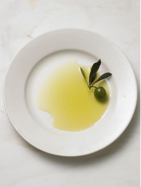 Olive Oil Aesthetic, Oil Aesthetic, Olive Branch Wedding, Lunch Catering, Authentic Recipes, Olive Tree, Candy Shop, Food Plating, Food Design