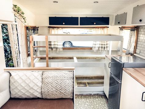 Caravan bunk bed - the making of triple caravan bunk beds. #caravanbunkbeds #caravanbunks #RVbunks #caravanbunkbedladder #RVbunkbedladder Caravan Bunk Beds, Caravan Bunks, Camper Bunk Beds, Rv Bunk Beds, Caravan Interior Makeover, Diy Caravan, Bed Ladder, Bunk Bed Ladder, Bunk Bed Plans