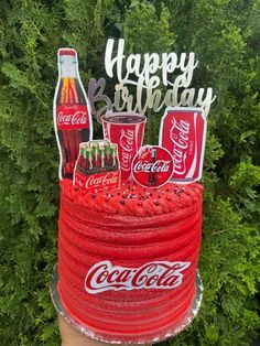 Coca Cola Cake Design Birthdays, Pastel Cocacola, Coca Cola Birthday Party, Bolo Coca Cola, Target Birthday Cakes, Coke Party, Coca Cola Party, Coke Cake, Coca Cola Cake