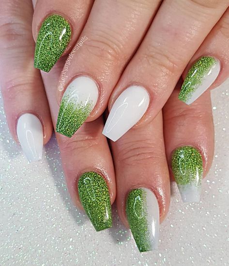 Lime Green Christmas, Green Christmas Nails, Lime Green Nails, Green Nail Designs, Green Nails, Green Christmas, Christmas Nails, Lime Green, Acrylic Nails