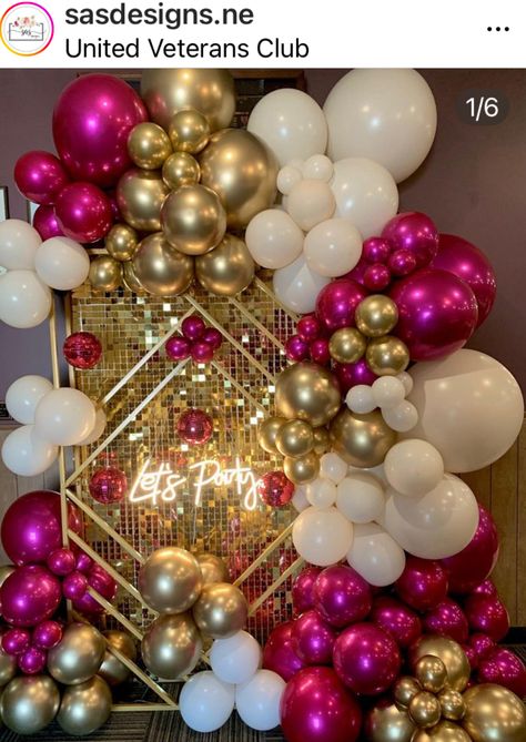 Gold And Fuschia Party, Fuschia Party Decorations, Simple Wedding Arch, 60th Birthday Ideas For Mom, Surprise 50th Birthday Party, Gold Birthday Decorations, 40th Birthday Party Decorations, Rose Fushia, Simple Birthday Decorations