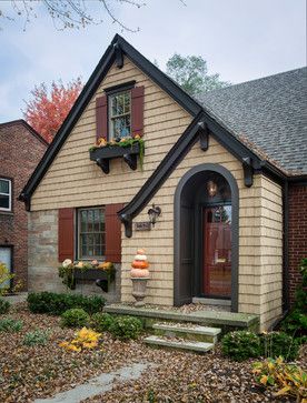 Storm Door Home Design Ideas, Pictures, Remodel and Decor Exterior Bungalow, Best Front Door Colors, Tan House, Bungalow Ideas, Tudor Cottage, Cottage Exteriors, Glass Railings, Bungalow Homes, Bungalow Exterior