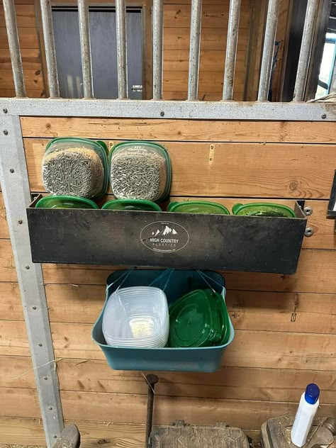 Horse Grain Feeder, Horse Feeder Diy, Stable Plans, Horse Feeding, Horse Feeder, Horse Farm Ideas, Equine Care, Dream Stables, Horse Barn Plans