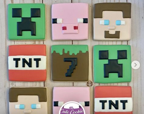 Mind Craft Decorated Cookies, Mind Craft Cookies, Minecraft Biscuits, Minecraft Cookies Royal Icing, Minecraft Birthday Cupcakes, Minecraft Cookie Cake, Minecraft Cookies Decorated, Minecraft Sugar Cookies, Minecraft Treats