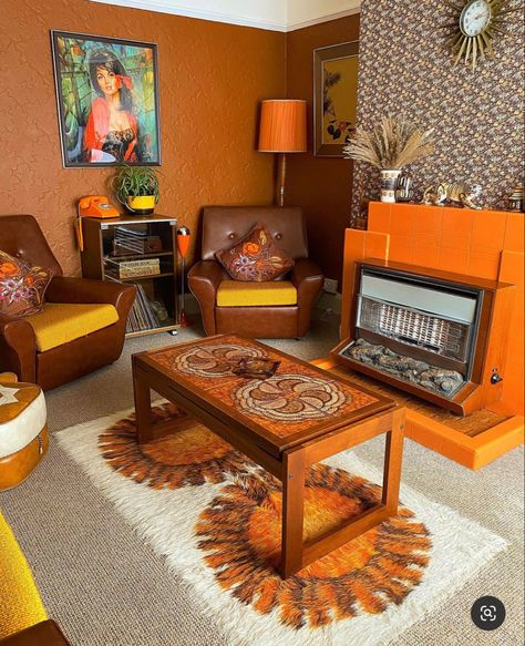 70’s Living Room, Living Room 70s, 1970s Interior Design, 70s Living Room, 70s Interior Design, 70s Interior, Retro Interior Design, 70s Home, Living Room Orange