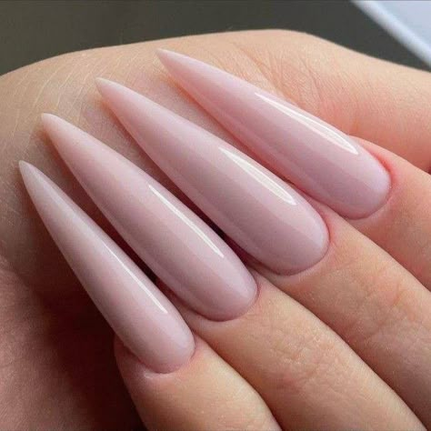 Pointy Almond Nails, Pointy Almond, Flame Nail Art, Long Almond Nails, Long Almond, Stiletto Nails Designs, Glow Nails, Lip Tattoos, Soft Nails