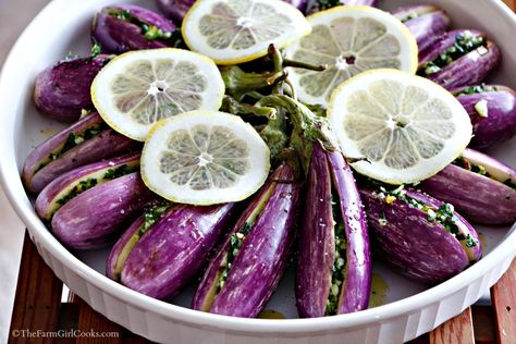 Fairy Eggplant, Fairy Tale Eggplant, Fairytale Eggplant, Pizza Garden, Salad Pizza, Cooking Eggplant, Eggplant Recipes Easy, Eggplant Dishes, Good Summer