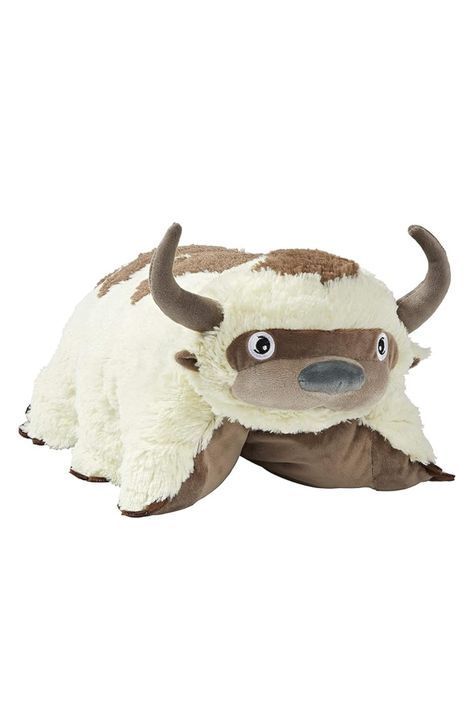 Flying Bisons Unite! Aang’S Loyal Flying Bison Is Ready To Fly You To Your Next Adventure, Just Say “Yip Yip”! He’S The Perfect Present For Fans And Collectors Of Avatar: The Last Airbender Series Flying Bison, Fuzzy Pillows, Pillow Pets, Boy Girl Bedroom, Cuddle Buddy, Girl Bedroom Decor, Large Pillows, Cute Stuffed Animals, Animal Pillows