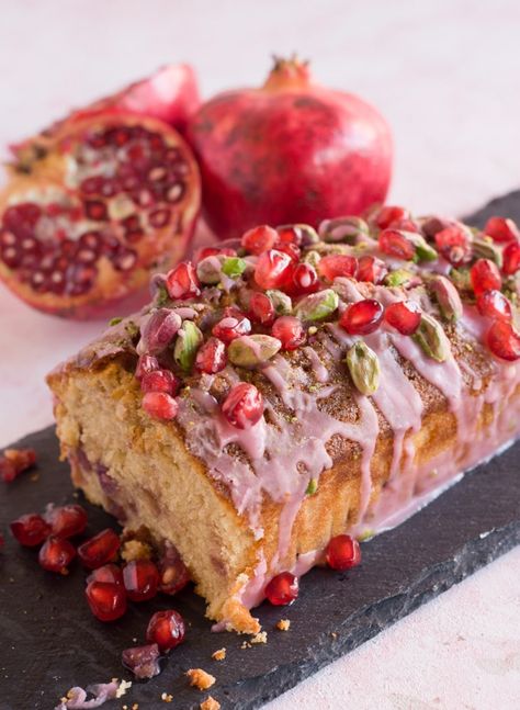 Pomegranate Cake, Pomegranate Dessert, Lemon Pomegranate, Pomegranate Recipes, Carrot Cupcake, All Purpose Flour, Holiday Cakes, Pastry Cake, Gluten Free Cooking