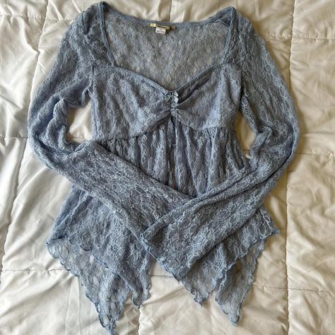 Urban Outfitters Kimchi Blue Jolene Sheer Lace... - Depop Italian Vintage Tops, Y2k Fashion Blue, Dark Blue Outfit, White Lace Outfit, Urban Outfitters Outfit, Depop Clothes, Soft Cottagecore, Model Pics, Urban Outfitters Clothes