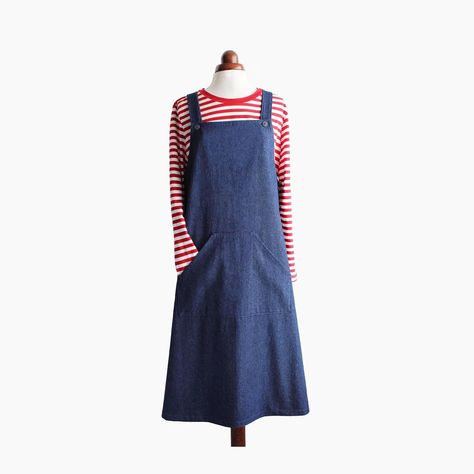 Simple Pinafore Dress Pattern, Diy Pinafore Dress, Pinafore Dress Pattern Free, Diy Pinafore, Vintage Pinafore Dress, Apron Dress Pattern, Abaya Ideas, Pinafore Sewing Pattern, Pinafore Dress Pattern