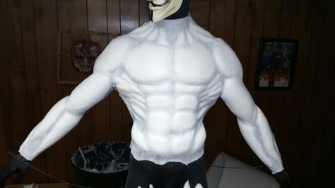 Foam muscle suit. Etsy.com @capitolcostumes Armor Craft, Cosplay Armour, Arms Reference, Carnaval Ideas, Creature Costume, Hulk Costume, Foam Costume, Foam Cosplay, Fursuit Ideas