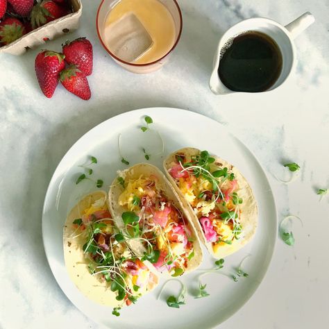 Farmers Market Breakfast Tacos — GoodLeaf Farms Farmers Market Breakfast, Grilled Shrimp Salad, Frittata Muffins, Make Ahead Smoothies, Dinner For One, Chicken Curry Salad, Soft Tacos, Protein Packed Breakfast, Breakfast Tacos