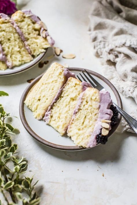 Blackberry Lavender Almond Cake | The Almond Eater Blackberry Lavender, Lavender Cake, Culinary Lavender, Desserts Vegan, Almond Cake, Almond Cakes, Savoury Cake, Food Cakes, Cake Cake