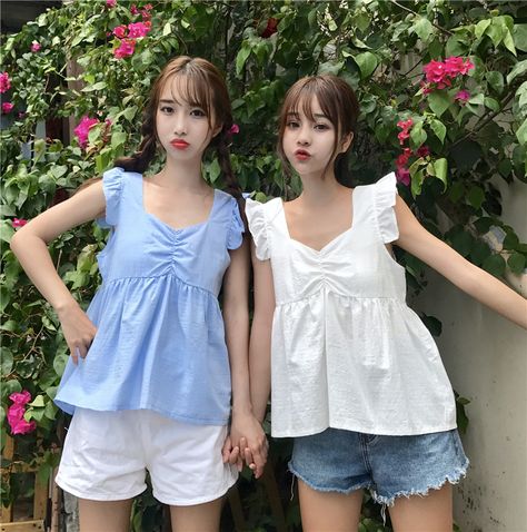 Cheap Tank Tops, Solid Tank Tops, Fashion White, Sleeveless T Shirt, Halter Tops, Sleeveless Tshirt, Women's Summer Fashion, Cute Woman, Alibaba Group