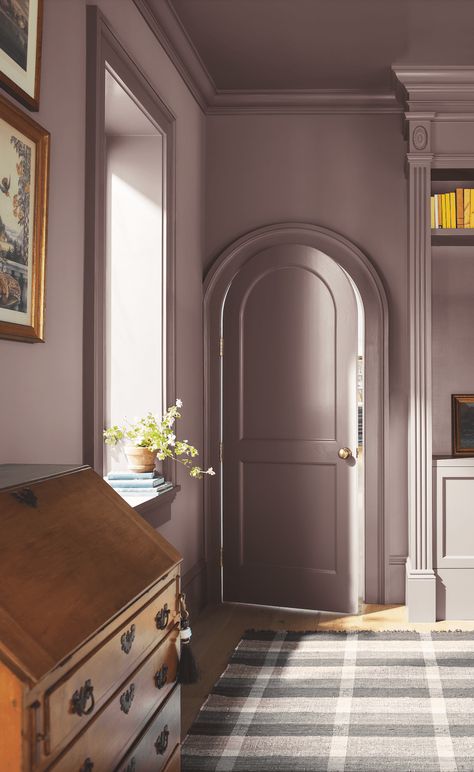 Benjamin Moore Just Revealed Its Color of the Year 2025—and It’s a Soothing, Velvety Hue You’ll Want to Curl Into Best Interior Paint Colors 2020, North Facing Paint Colors, Home Interior Color Ideas, 2025 Color Of The Year, Cinnamon Slate, Popular Wall Colors, Paint Pallets, Brown Paint Colors, Building Inspiration